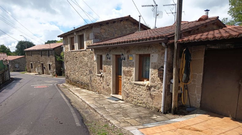 La Coruña - As Raposeiras - 300m2