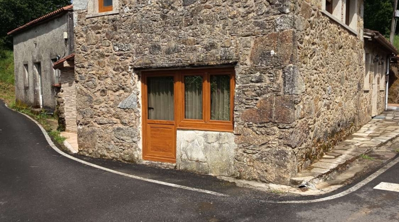 La Coruña - As Raposeiras - 300m2