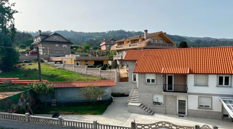 Pontevedra - O Porriño - 597m2