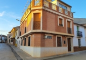 Casa de poble en venda a Castellar de Santiago ref.: TR404998 foto