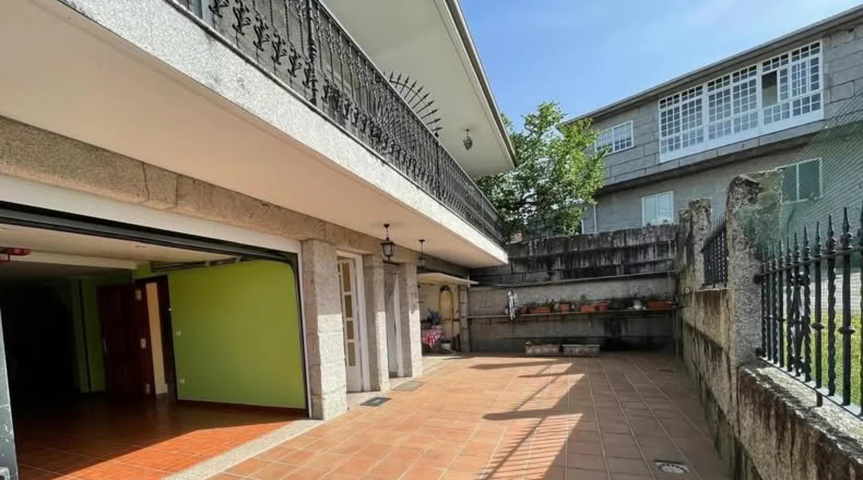 Orense - O Irixo - 461m2