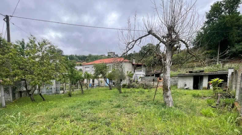Orense - A Cruz - 1178m2