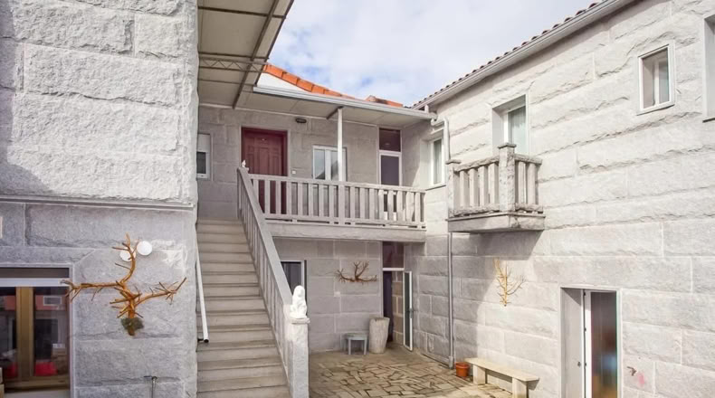 Orense - Vilardevós - 100m2
