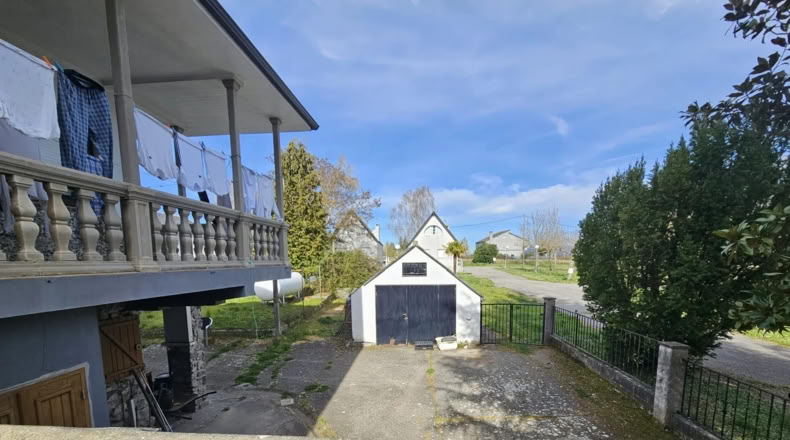 Orense - A Pobra de Trives - 10000m2