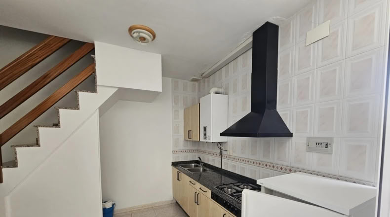 Orense - A Pobra de Trives - 10000m2