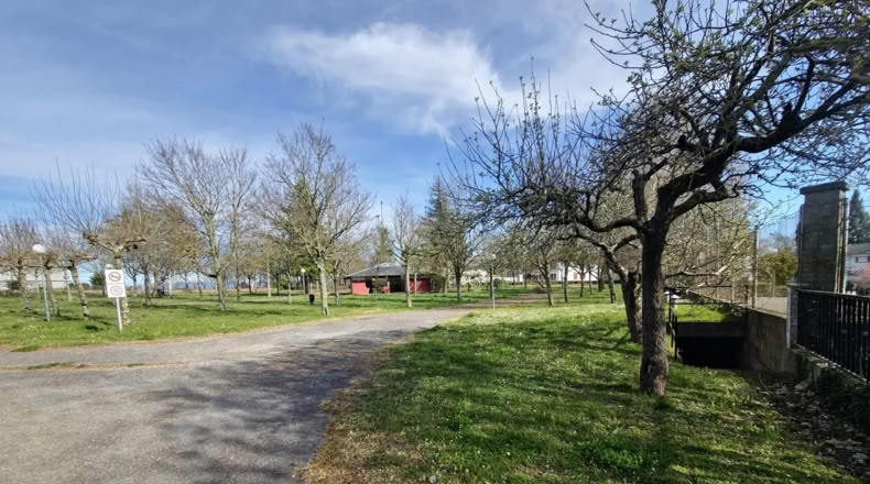 Orense - A Pobra de Trives - 10000m2