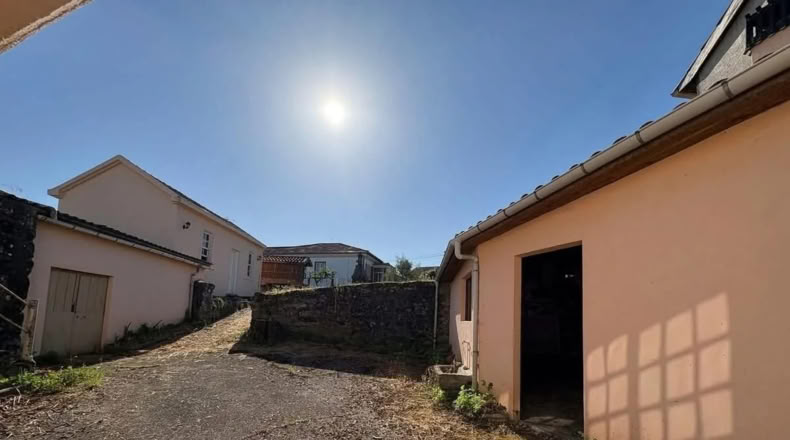 Orense - O Picouto - 300m2