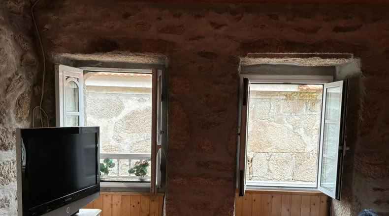 Pontevedra - O Carboal - 80m2