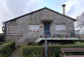 Rodeiro 2700&nbsp;m²