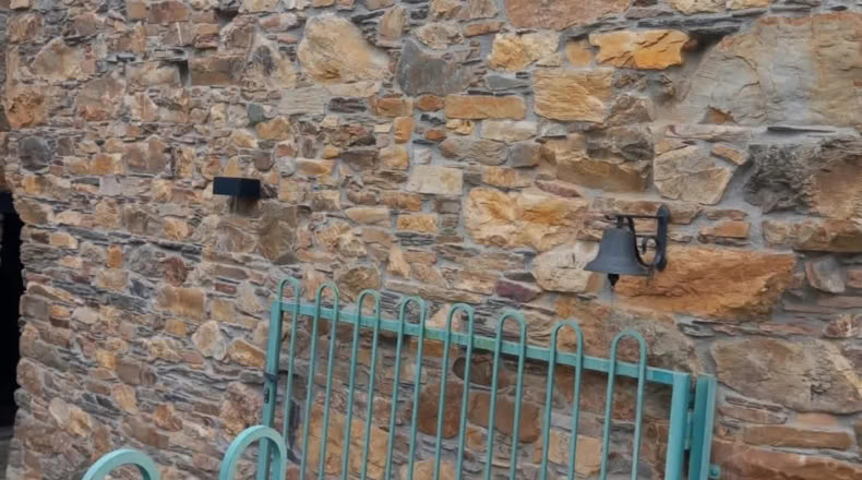 Lugo - A Pontenova - 100m2