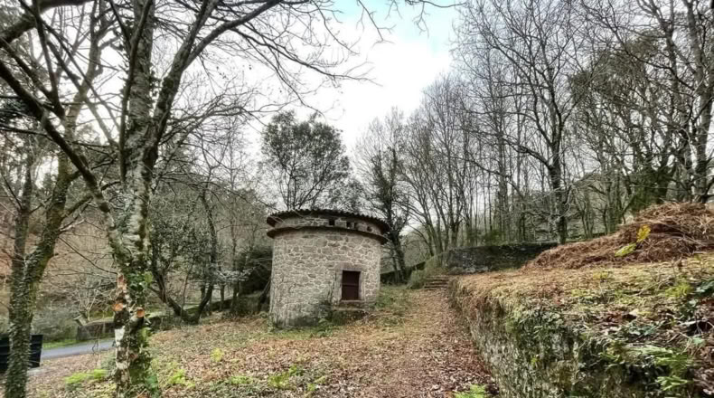 La Coruña - Tallós - 8000m2