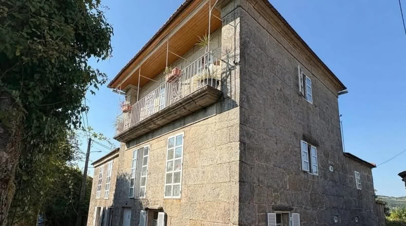 Pontevedra - Santiago de Covelo - 300m2