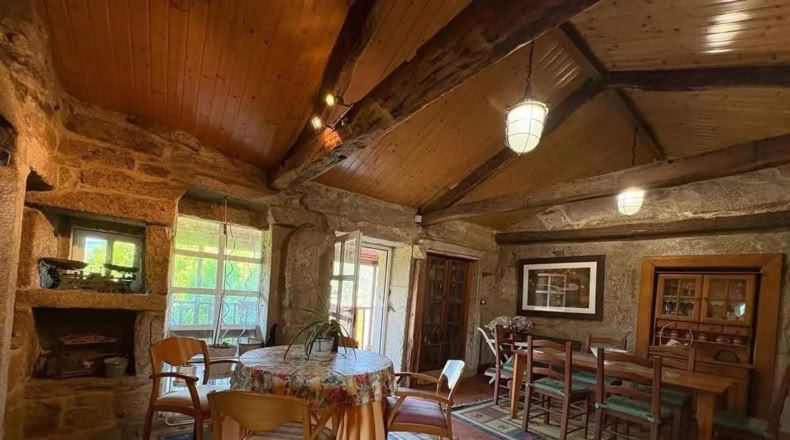Pontevedra - Santiago de Covelo - 300m2