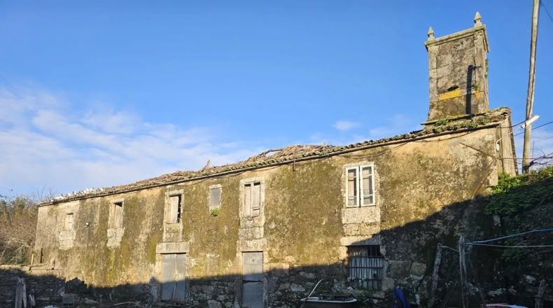 Pontevedra - A Estrada - 10000m2