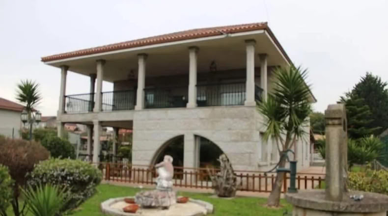 Pontevedra - Mourente - 2000m2