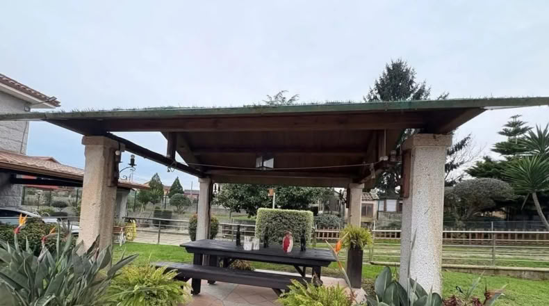 Pontevedra - Mourente - 2000m2
