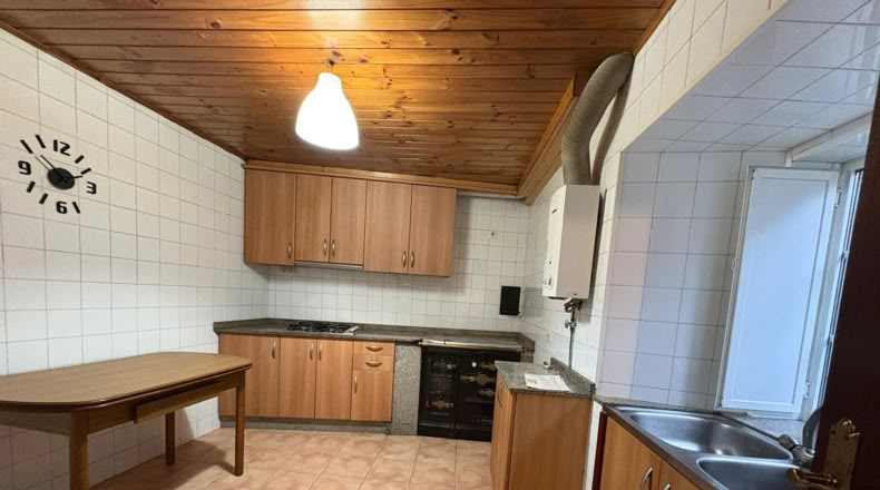 La Coruña - A Serra de Outes - 100m2