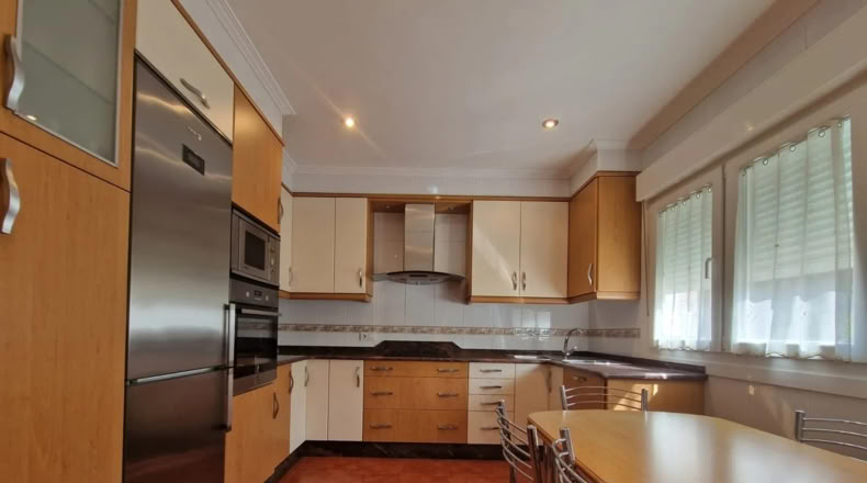 Pontevedra - O Grove - 705m2