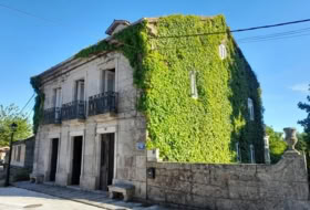 Santa Uxía de Ribeira 400&nbsp;m² 