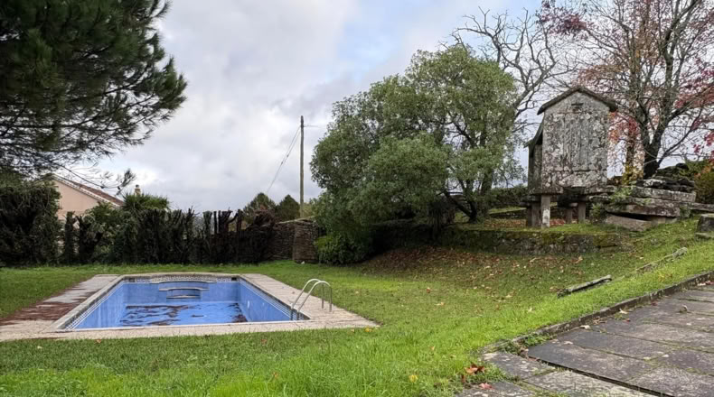 Pontevedra - Souto - 2700m2