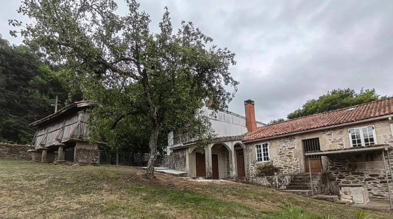 Pontevedra - Lalín - 9600m2