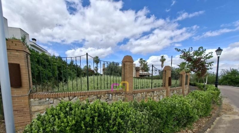 Badajoz - Badajoz - 980m2