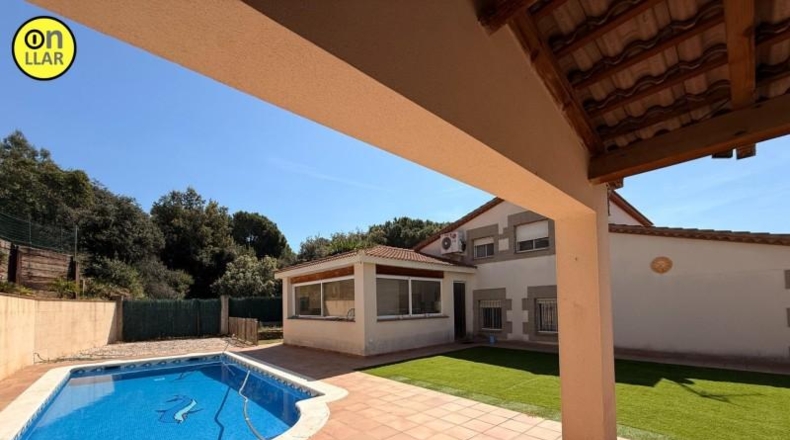 Barcelona - l'Ametlla del Vallès - 999m2