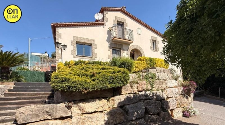 Barcelona - l'Ametlla del Vallès - 999m2