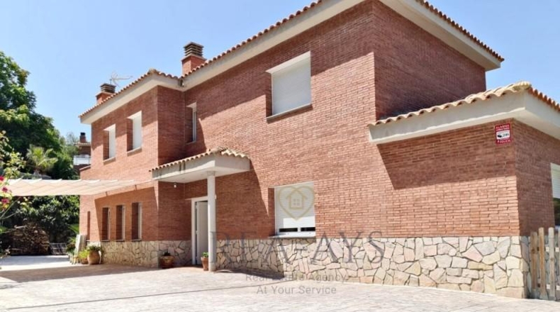 Barcelona - Cervelló - 2100m2
