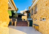 Chalet independiente con terreno en venta en la España, Orihuela, ref: TR248121 foto