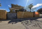 Chalet independiente con terreno en venta en la España, Orihuela, ref: TR248121 foto