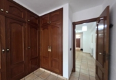 Chalet independiente con terreno en venta en la España, Orihuela, ref: TR248121 foto