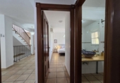 Chalet independiente con terreno en venta en la España, Orihuela, ref: TR248121 foto