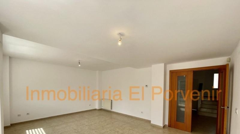 Valencia - Torrente - 300m2