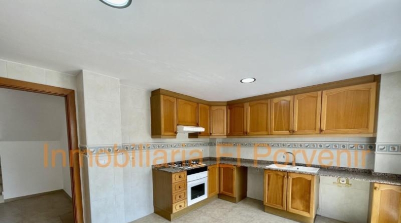 Valencia - Torrente - 300m2