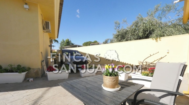 Alicante - Сан-Висенте-дель-Распейг - 860m2