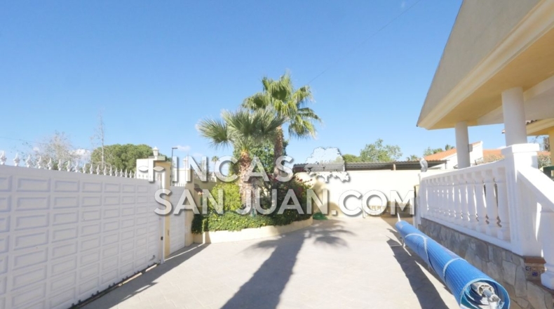 Alicante - Сан-Висенте-дель-Распейг - 860m2