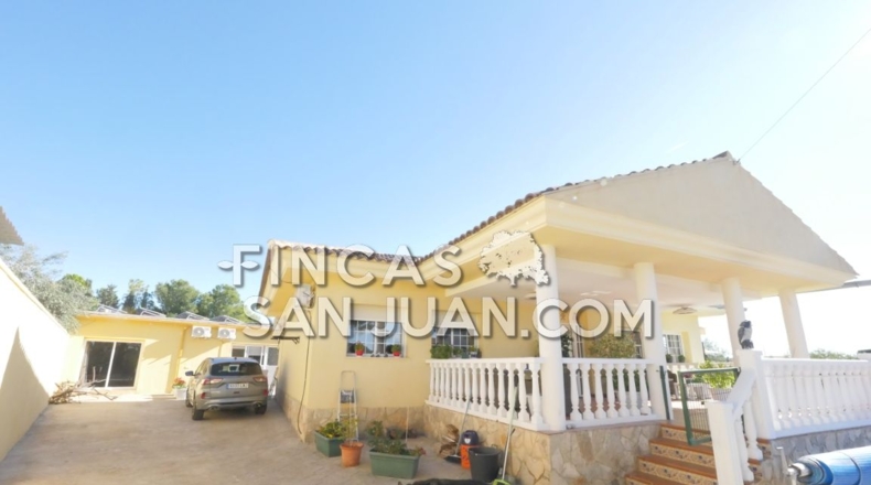 Alicante - Сан-Висенте-дель-Распейг - 860m2