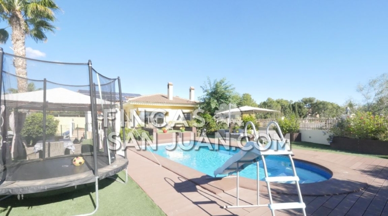 Alicante - Сан-Висенте-дель-Распейг - 860m2