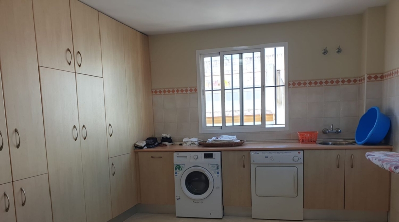 Sevilla - Utrera - 3000m2
