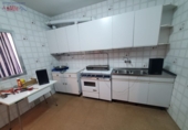 Дом с участком на продажу в городе Малагон. Фото
