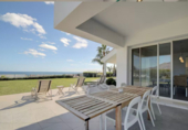 Villa con terreno en venta en Manilva ref: TR393984 foto