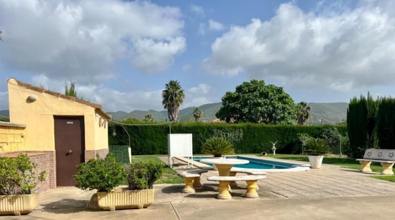 Cordova - Córdoba - 1250m2