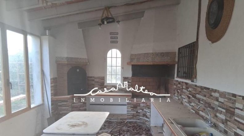 Alicante - Callosa de Ensarriá - 9700m2