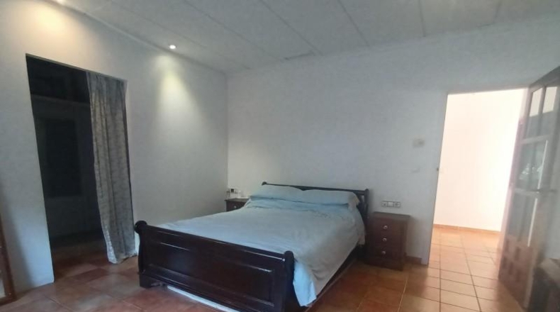 Alicante - Villena - 5863m2