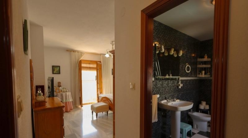 Granada - Híjar - 280m2