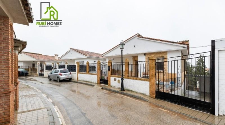 Granada - Huétor Vega - 661m2
