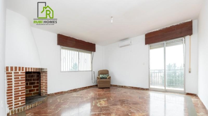 Granada - Huétor Vega - 661m2