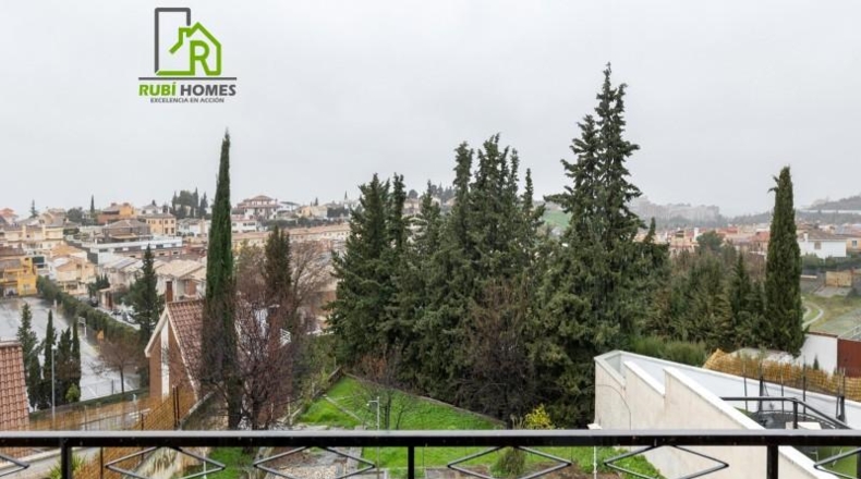 Granada - Huétor Vega - 661m2