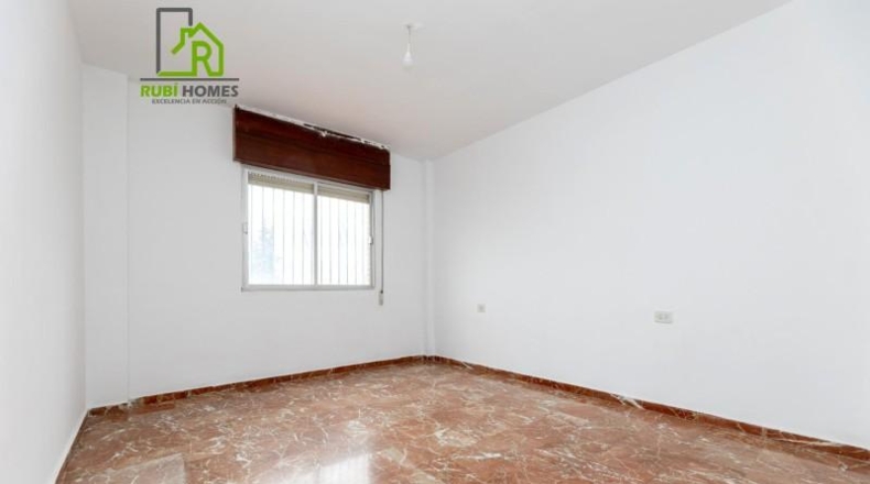 Granada - Huétor Vega - 661m2